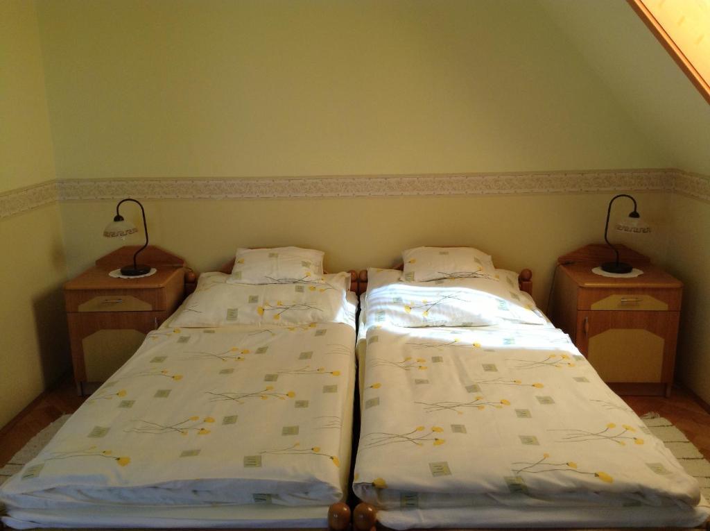 Fonix Fogado Hotel Lenti Værelse billede